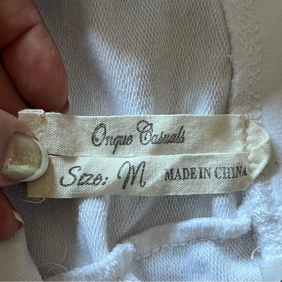 White Cotton Capri Pants | Onque Casuals | Size Medium - Picture 2 of 5